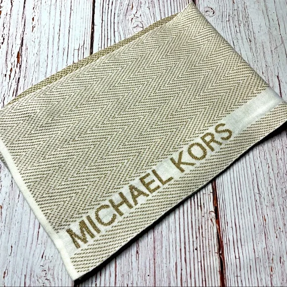 Michael Kors Scarf - Picture 1 of 6